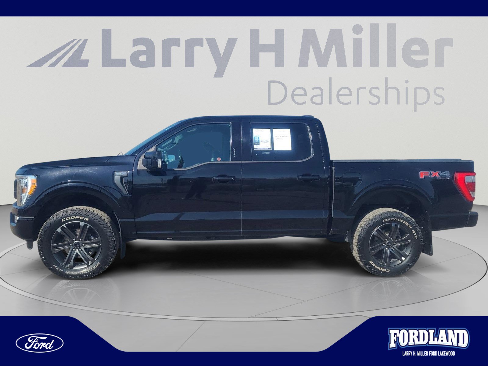 Used 2021 Ford F150 Lariat AWD/4WD image 2