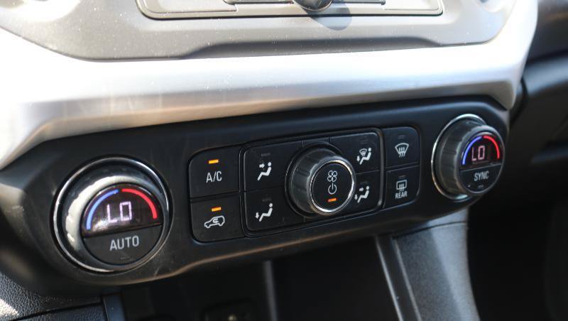 Used 2019 GMC Acadia SLE AWD/4WD image 12