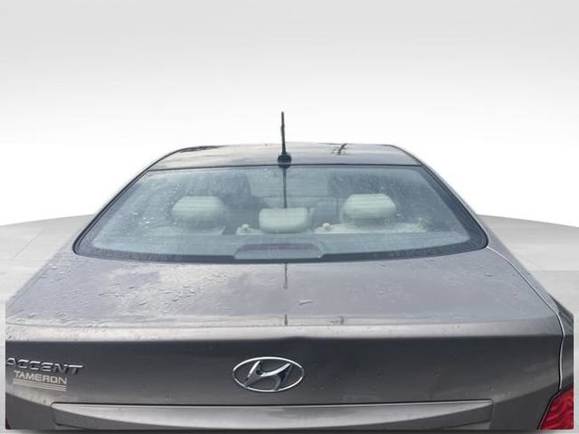 Used 2013 Hyundai Accent GLS FWD image 8