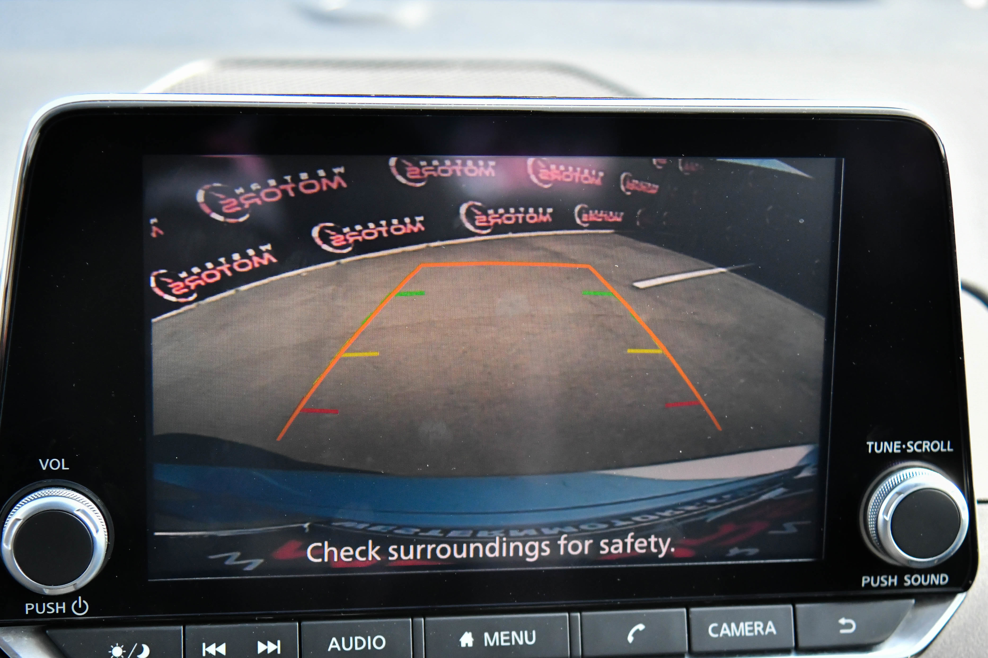 Used 2024 Nissan Altima 2.5 SV image 18