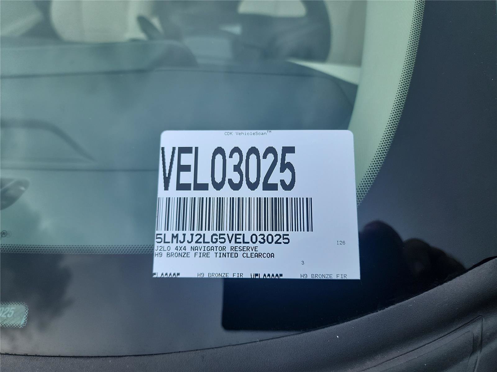 New 2027 Lincoln Navigator Reserve AWD/4WD image 11