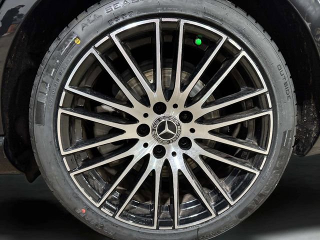 Used 2023 Mercedes-Benz C 300 4MATIC Sedan image 29