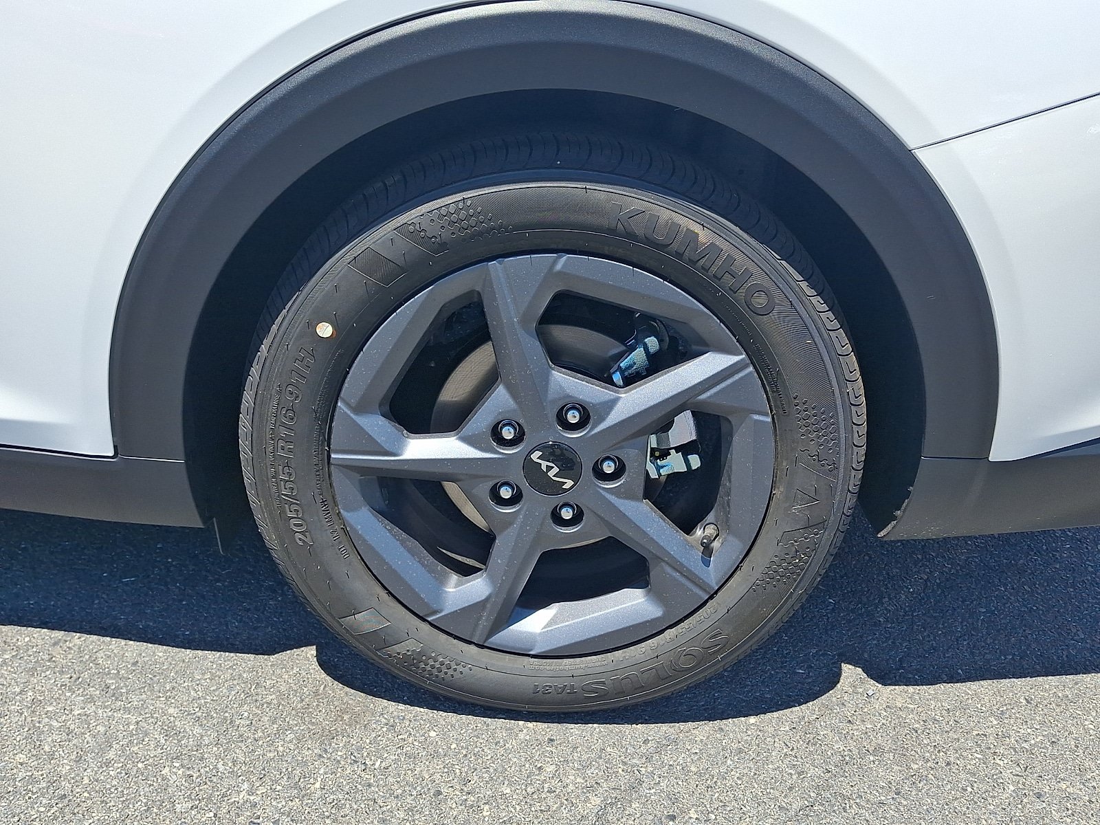 New 2026 Kia K4 FWD image 5