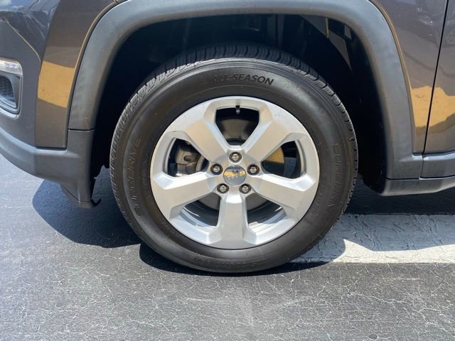 Used 2020 Jeep Compass Latitude FWD image 12