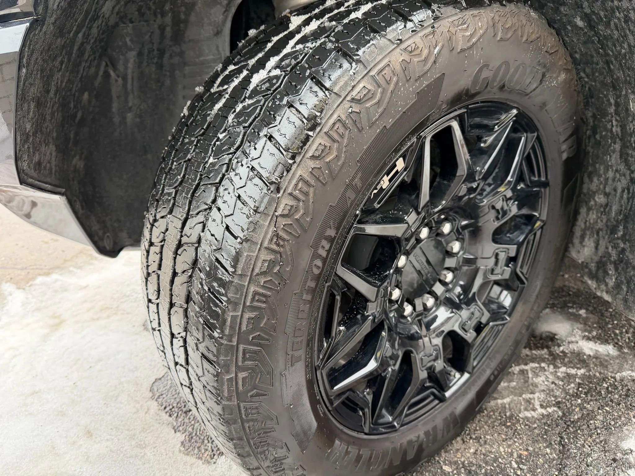 Used 2024 GMC Hummer EV 2X image 34