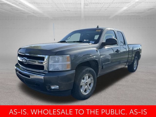 Used 2011 Chevrolet Silverado 1500 LT w/ All-Star Edition AWD/4WD image 4