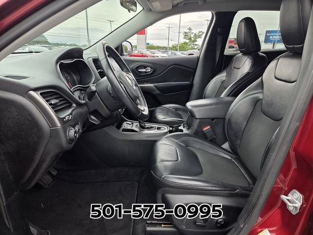 Used 2019 Jeep Cherokee Latitude Plus FWD image 9