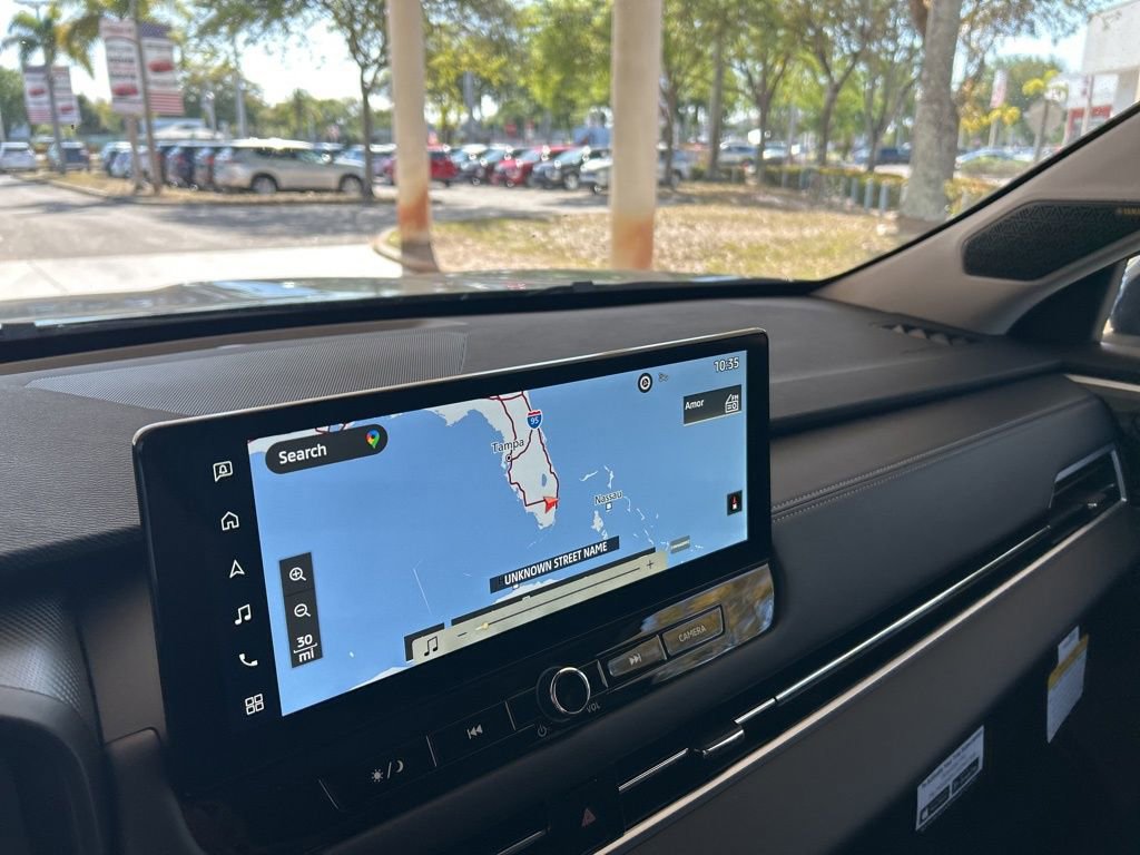 New 2025 Mitsubishi Outlander SE image 11