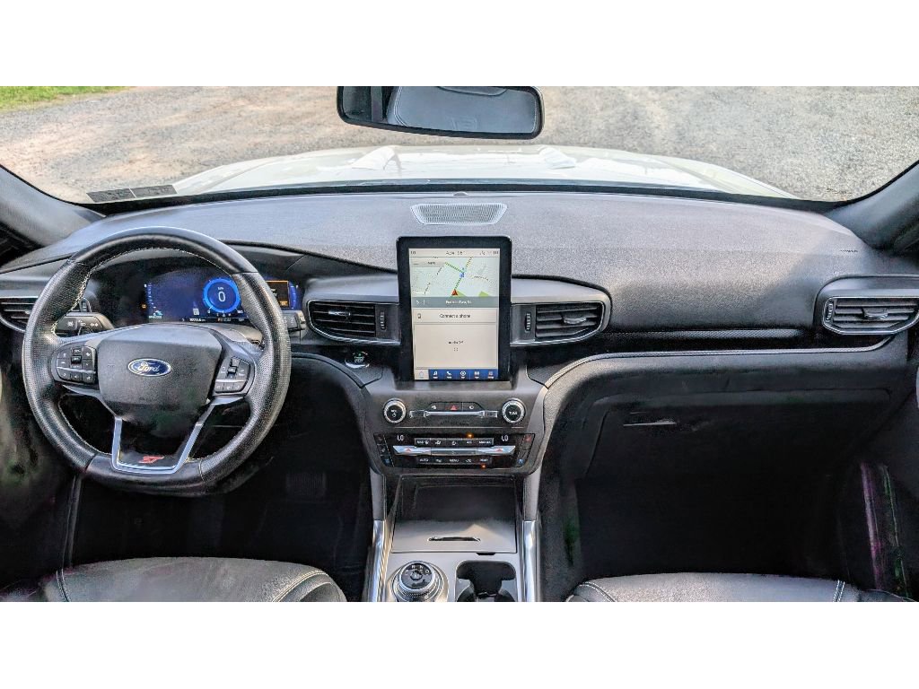 Used 2020 Ford Explorer ST w/ Premium Technology Package image 28