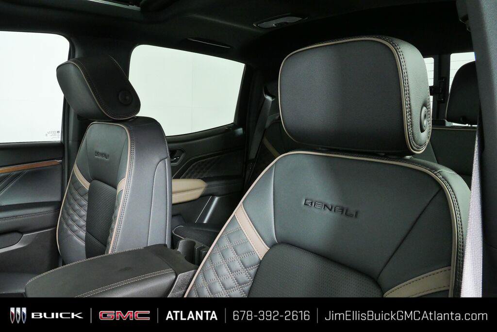 New 2026 GMC Canyon Denali AWD/4WD image 14