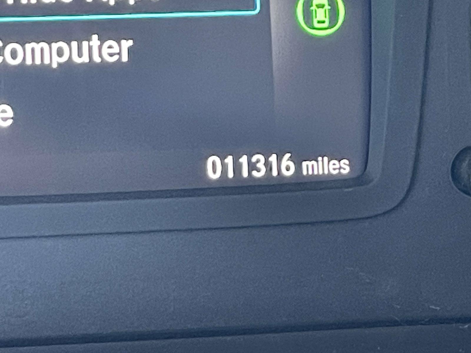 Used 2023 Honda Odyssey Elite image 45