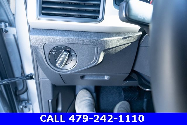 Used 2021 Volkswagen Atlas SE image 25