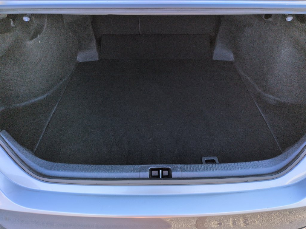 Used 2024 Toyota Camry LE w/ Convenience Package FWD image 23