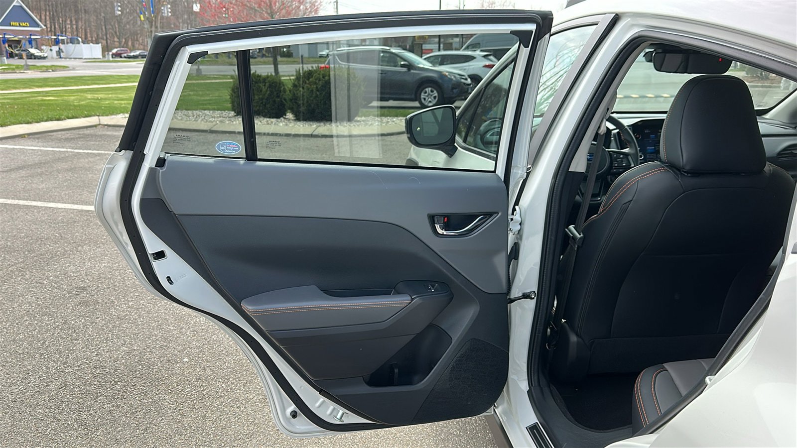 Used 2024 Subaru Crosstrek 2.5i Limited AWD/4WD image 21