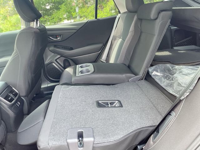 Certified 2025 Subaru Outback Premium w/ Popular Package #1A AWD/4WD image 13
