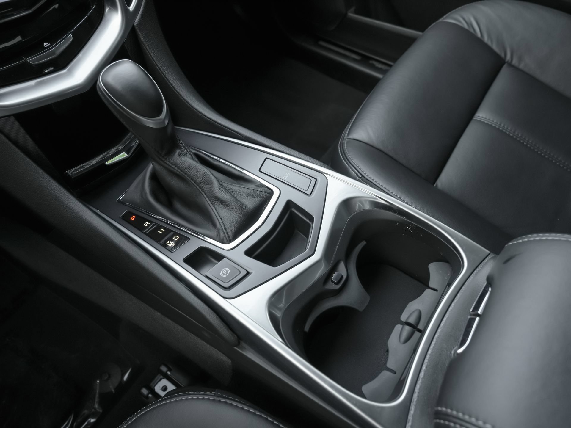 Used 2015 Cadillac SRX FWD image 30