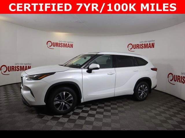 Used 2022 Toyota Highlander XLE AWD/4WD image 5