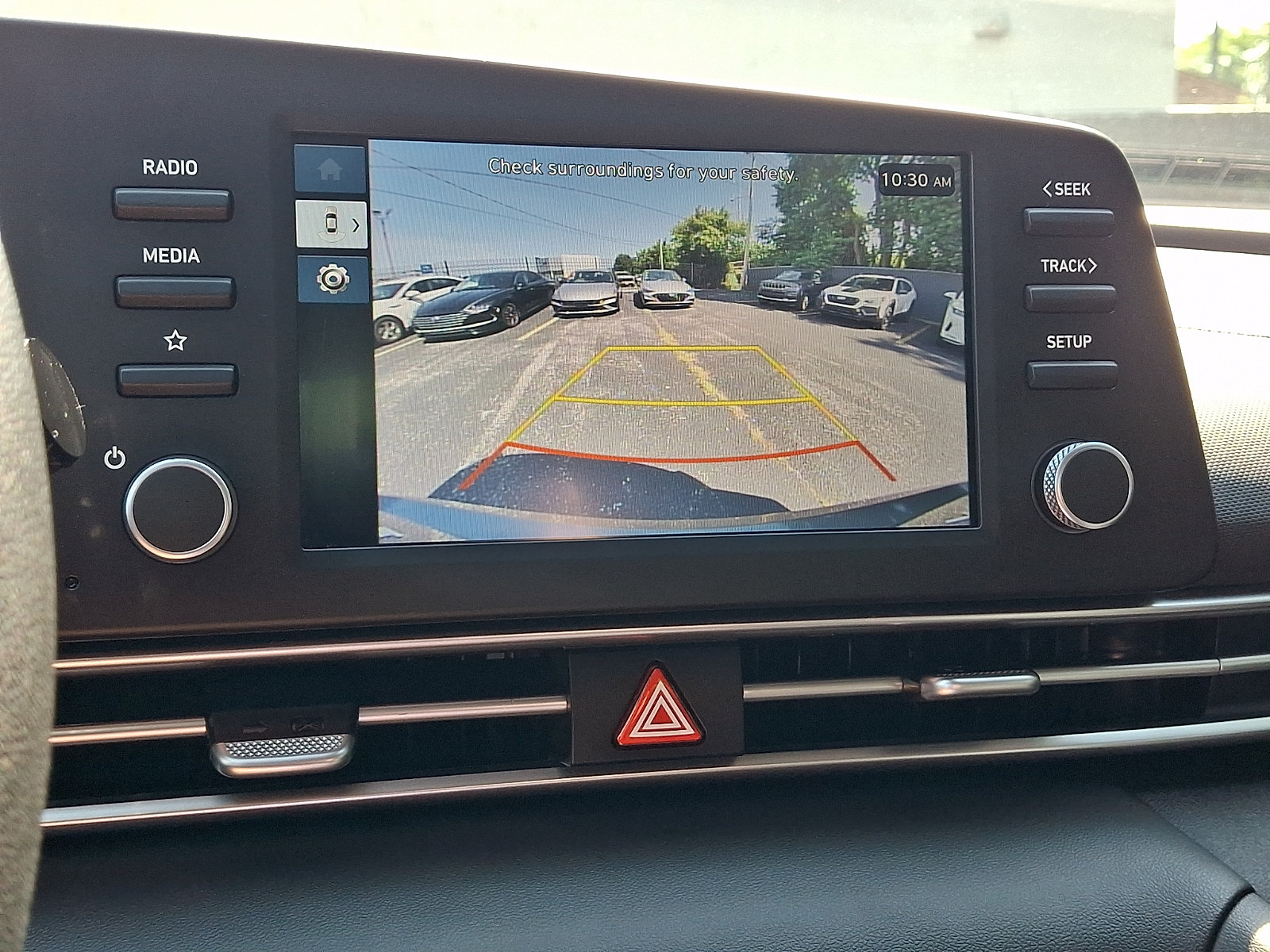 Certified 2026 Hyundai Elantra SE FWD image 17