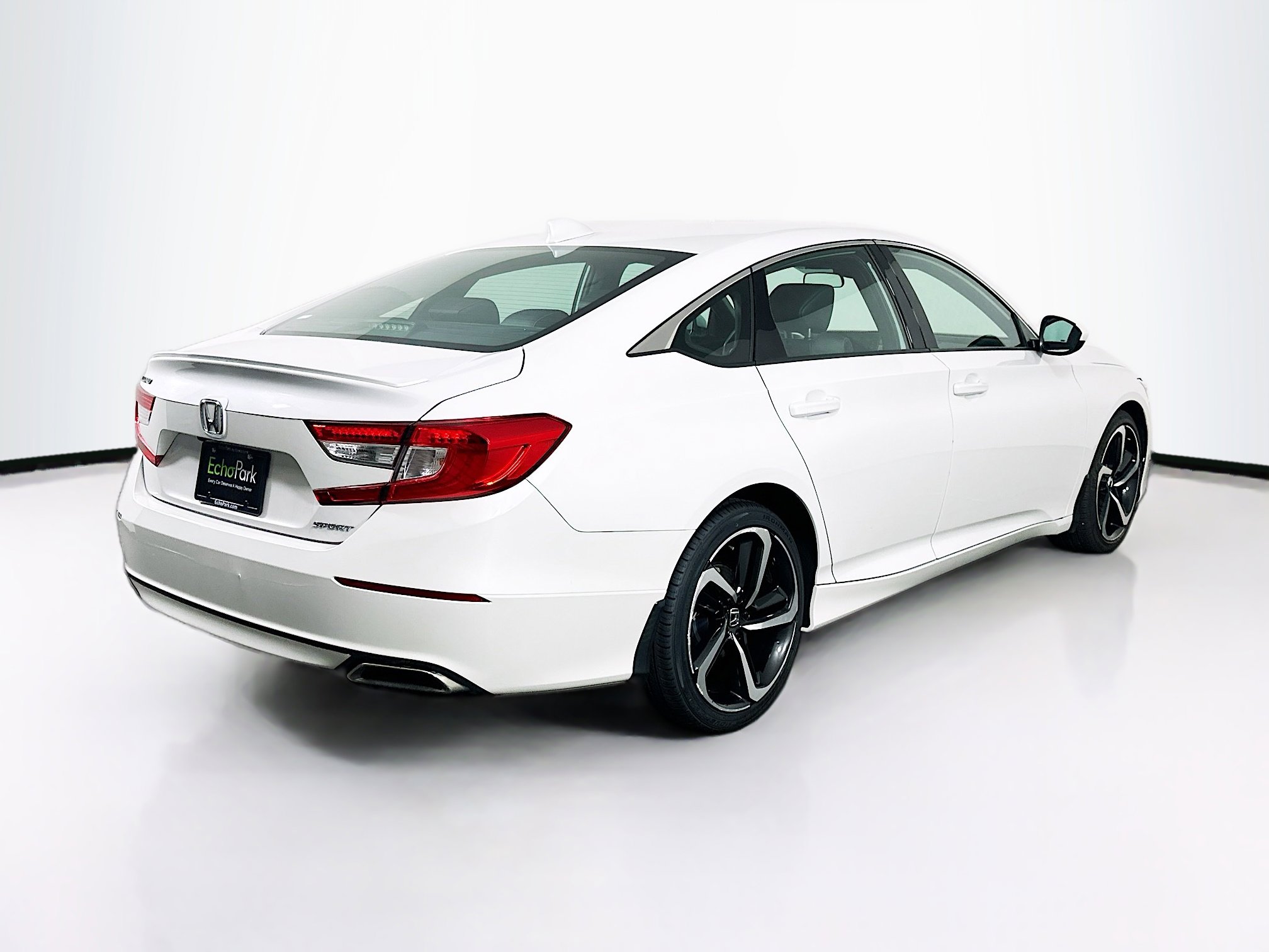 Used 2020 Honda Accord Sport image 9