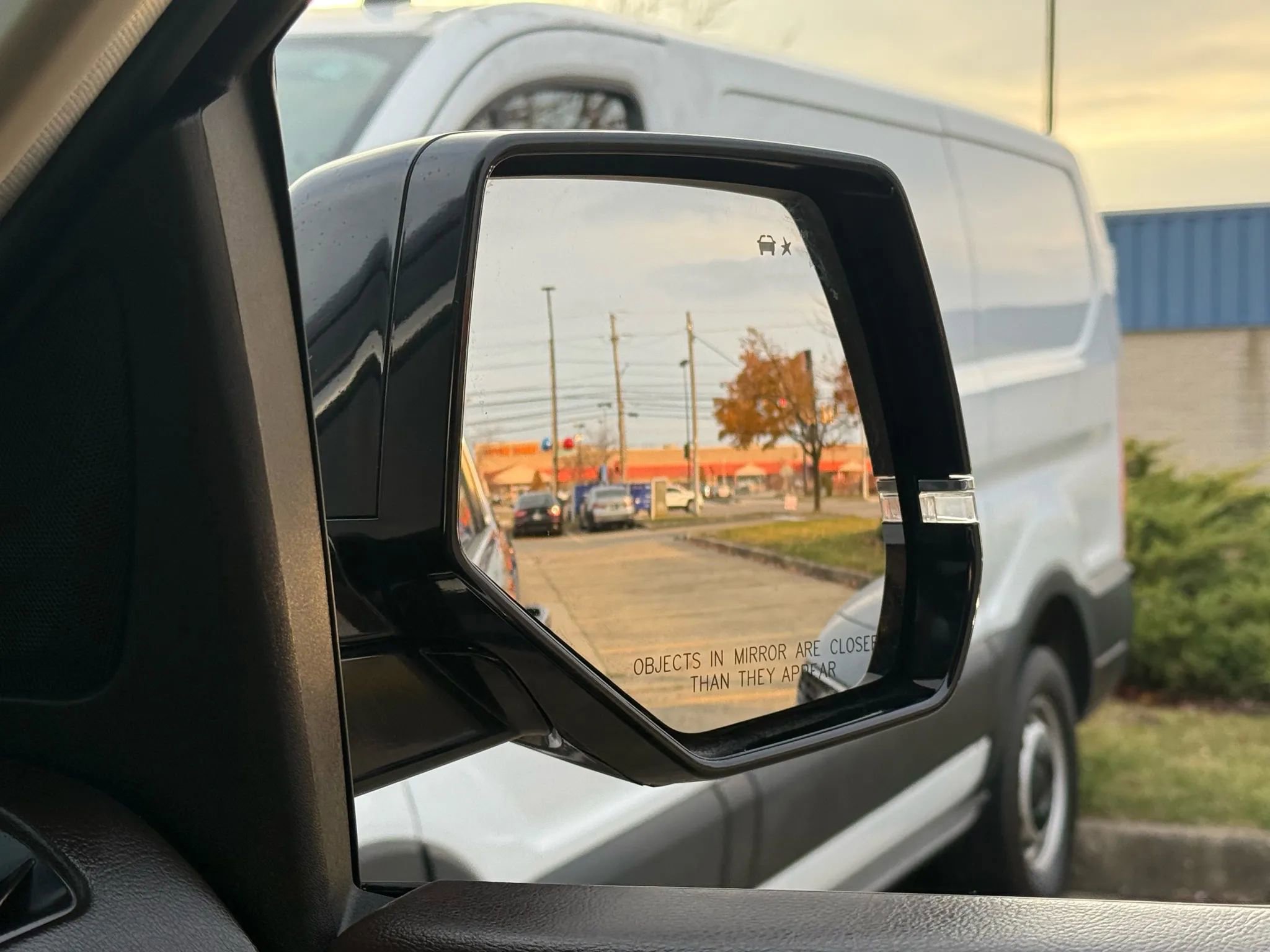 Used 2017 Cadillac Escalade ESV Luxury image 49