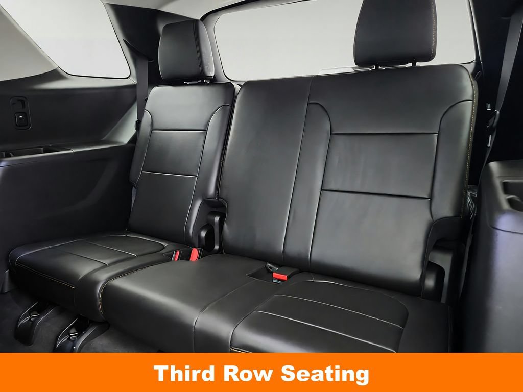 Used 2020 Chevrolet Traverse Premier w/ Redline Edition AWD/4WD image 30