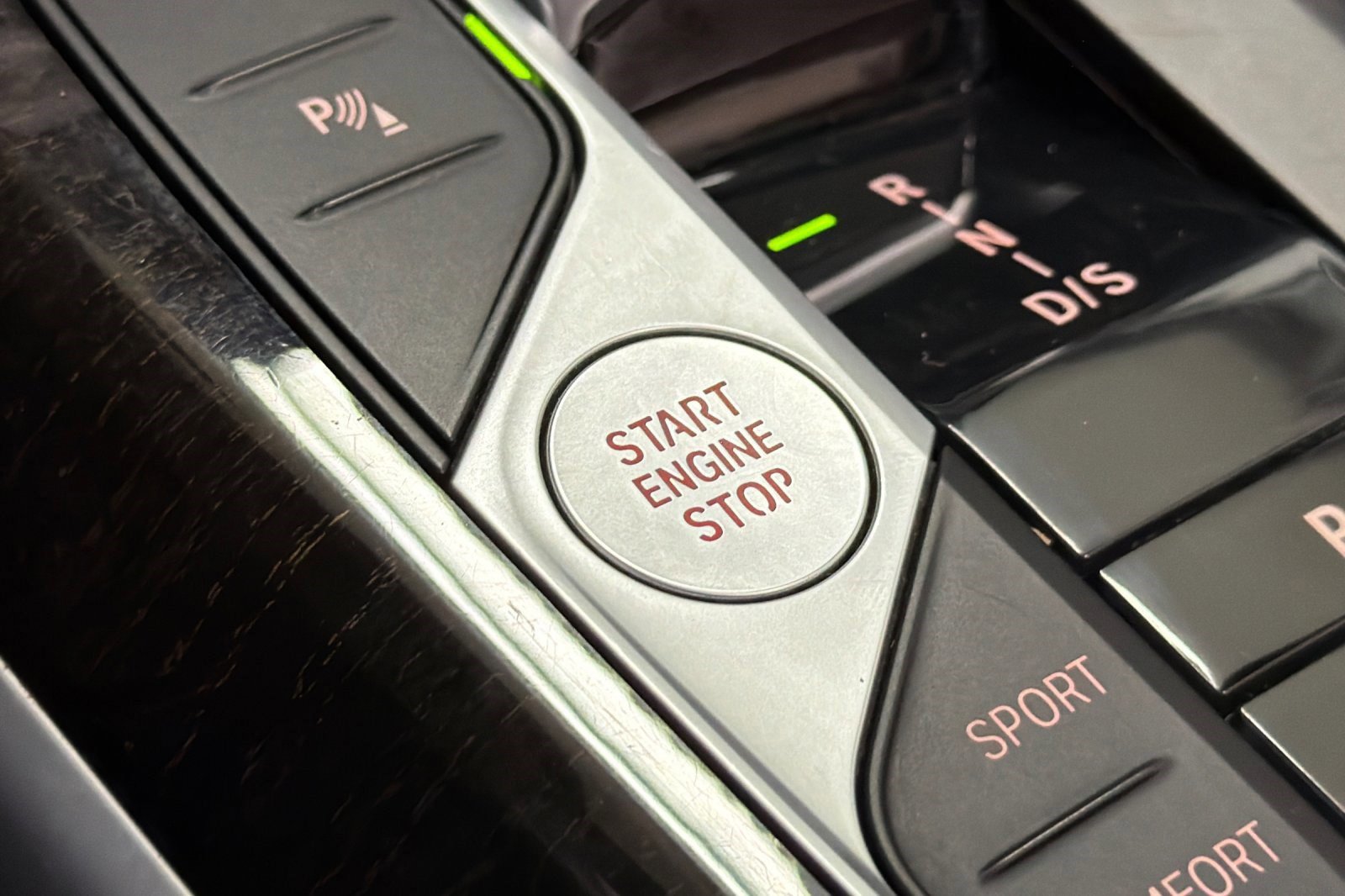 Certified 2024 BMW 440i xDrive Convertible w/ Premium Package image 32