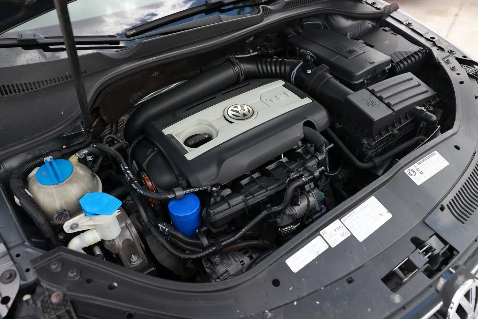 Used 2012 Volkswagen Eos Komfort FWD image 31