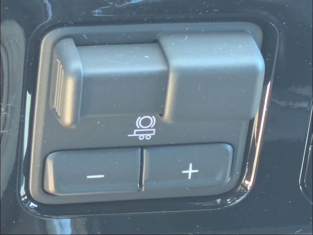 New 2026 Chevrolet Silverado 3500 High Country w/ High Country Premium Package AWD/4WD image 31