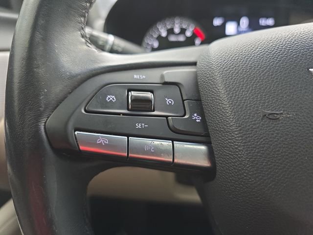 Used 2022 Cadillac CT4 Luxury w/ Sun And Sound Package image 36