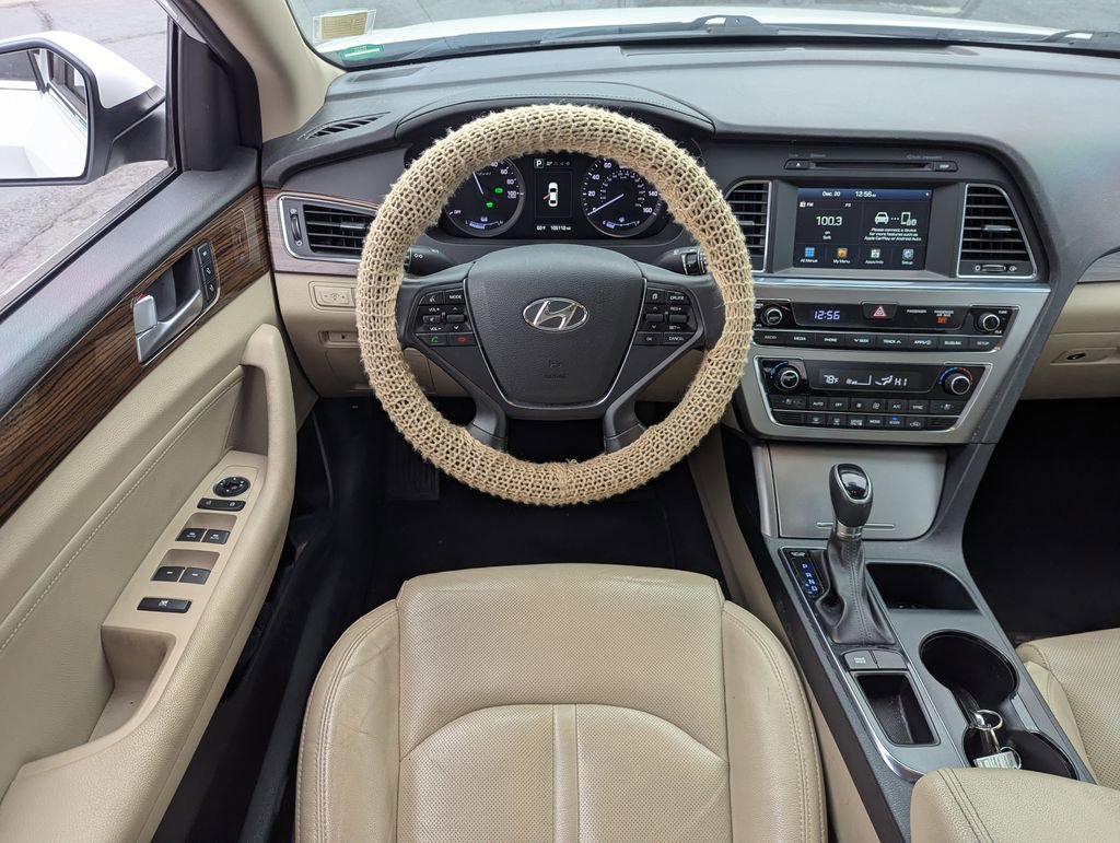 Used 2017 Hyundai Sonata Limited FWD image 30