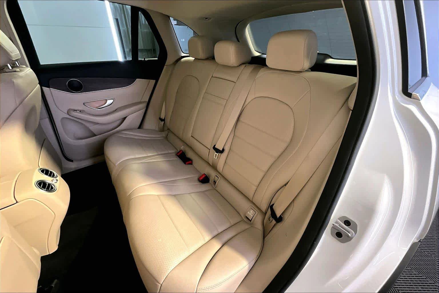 Certified 2021 Mercedes-Benz GLC 300 4MATIC image 21