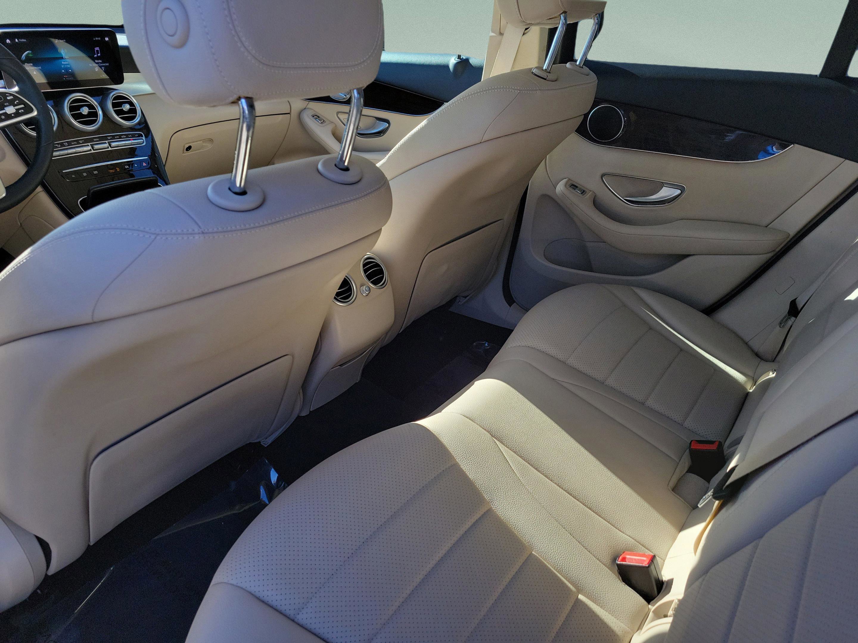 Certified 2022 Mercedes-Benz GLC 300 image 13