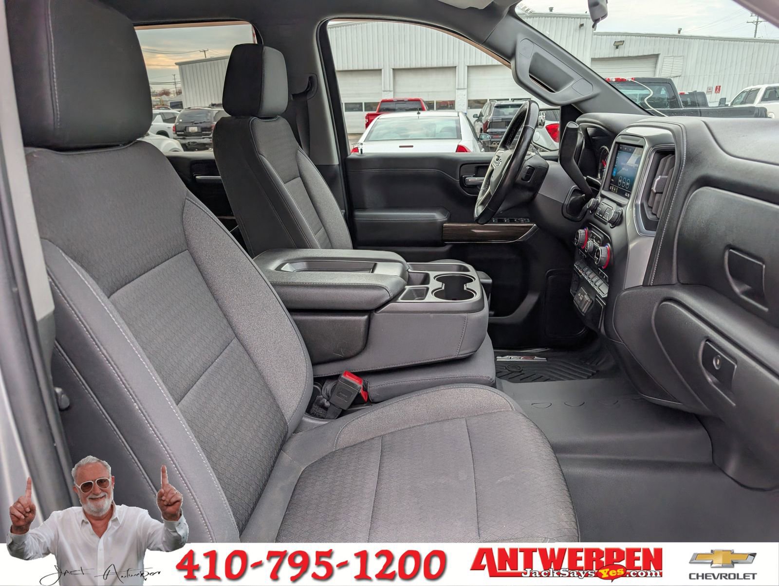 Used 2020 Chevrolet Silverado 1500 RST image 13