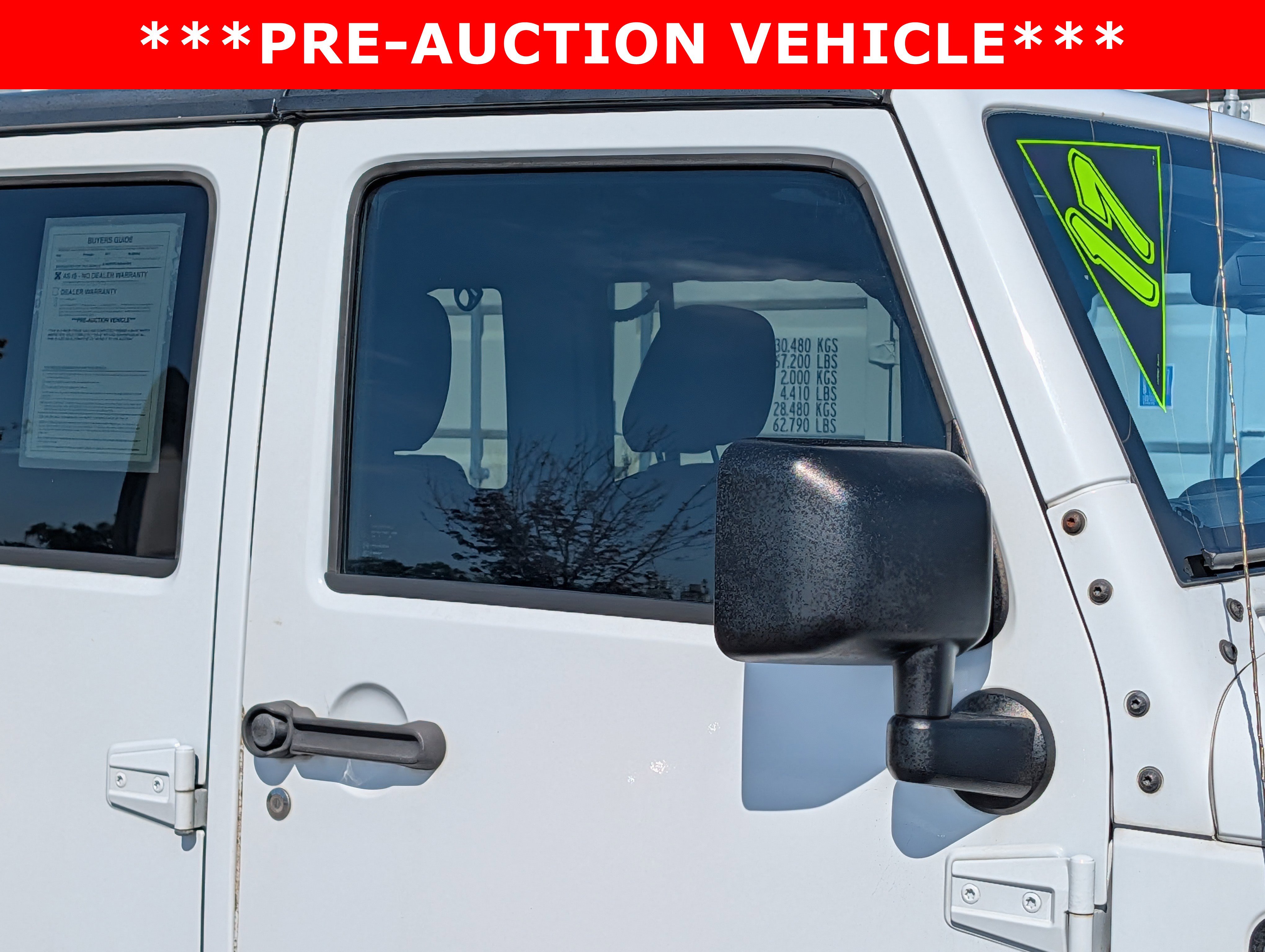 Used 2017 Jeep Wrangler Unlimited Rubicon w/ Connectivity Group image 10