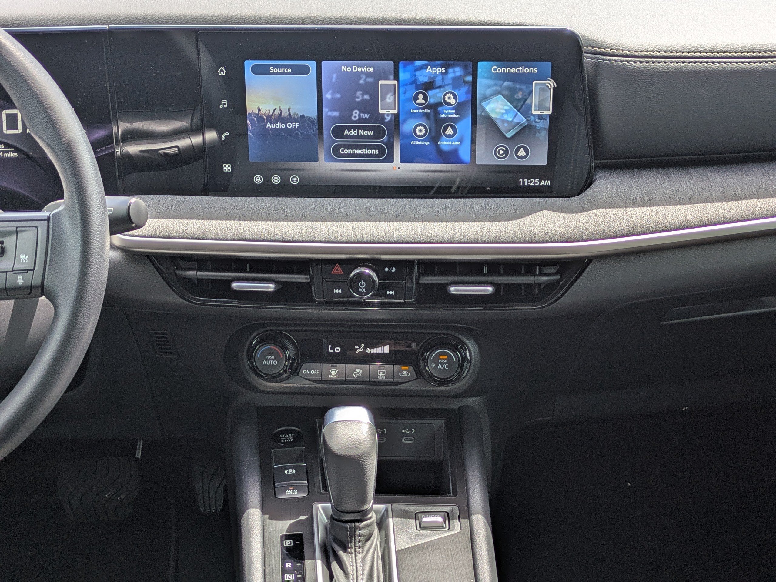 New 2026 Nissan Kicks SV FWD image 18