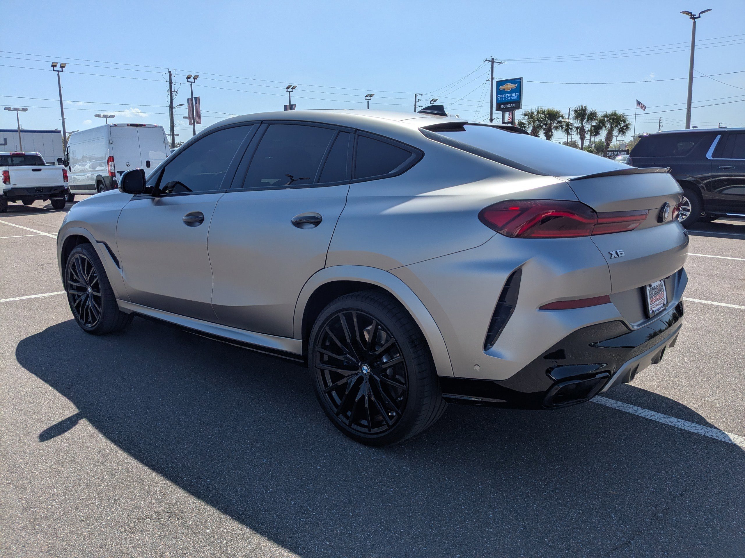 Used 2020 BMW X6 M50i w/ Executive Package AWD/4WD image 6