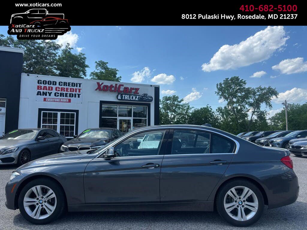 Used 2017 BMW 330i Sedan RWD image 1