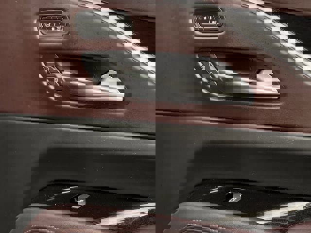 Used 2022 Cadillac Escalade ESV Sport Platinum w/ LPO, ONYX Package image 30