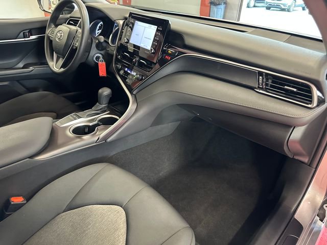 Used 2023 Toyota Camry LE FWD image 16