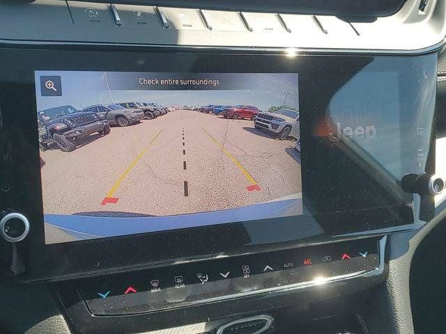 New 2026 Jeep Grand Cherokee L 4WD image 28