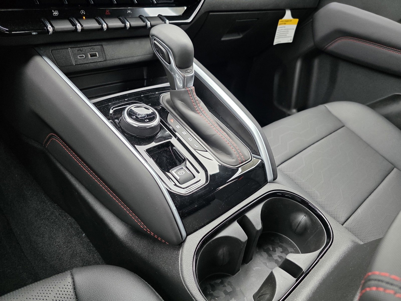 New 2025 Chevrolet Colorado Z71 w/ Technology Package image 28