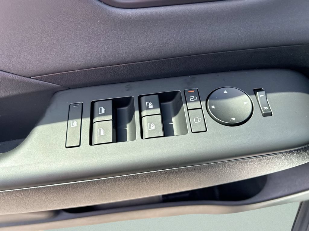 New 2026 Hyundai Kona Limited FWD image 23