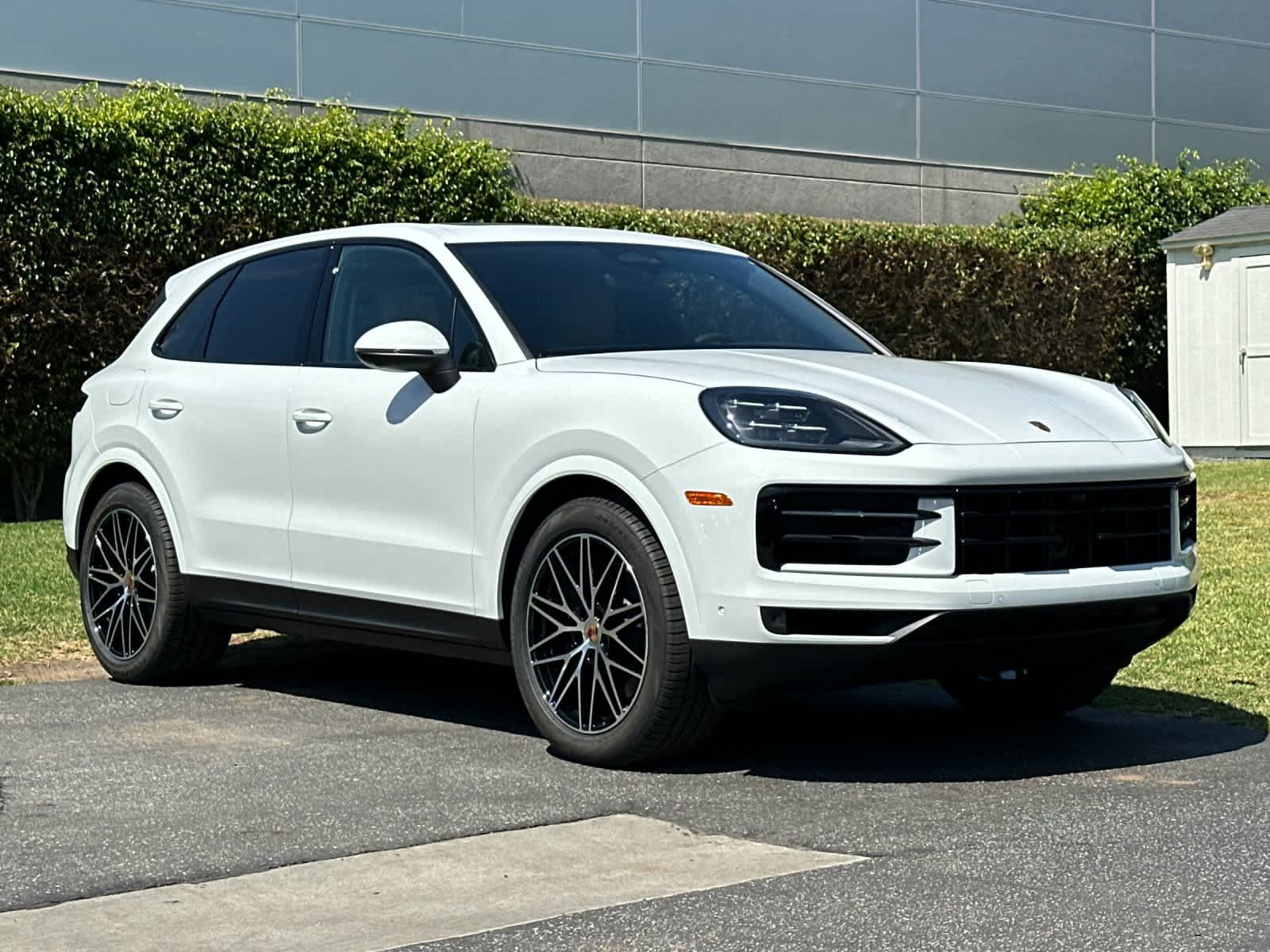 New 2026 Porsche Cayenne AWD/4WD image 10