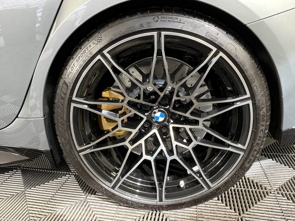 Used 2025 BMW M3 Competition w/ Executive Package AWD/4WD image 15