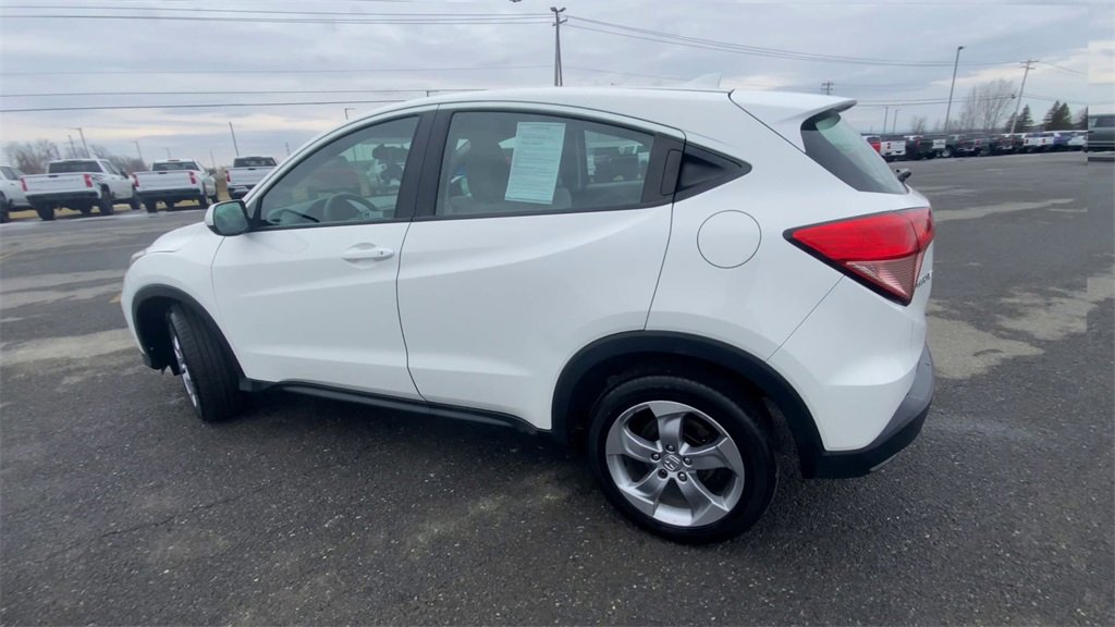 Used 2018 Honda HR-V LX image 6