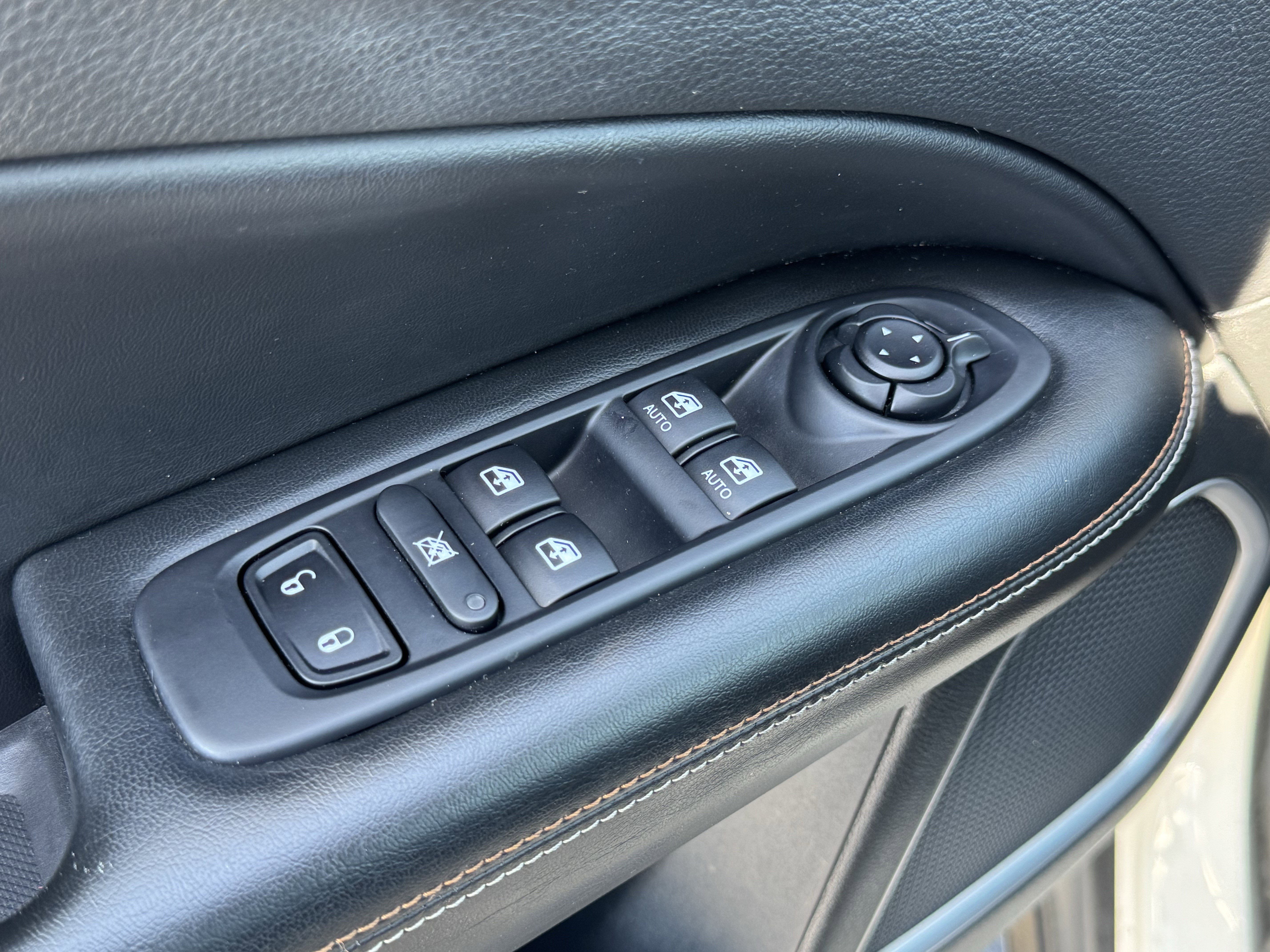 Used 2021 Jeep Compass Latitude image 15