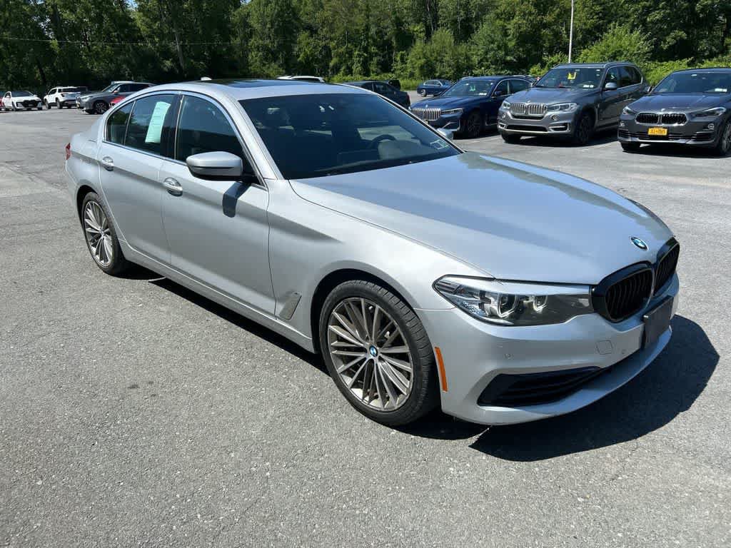 Used 2019 BMW 540i xDrive w/ Convenience Package AWD/4WD image 13