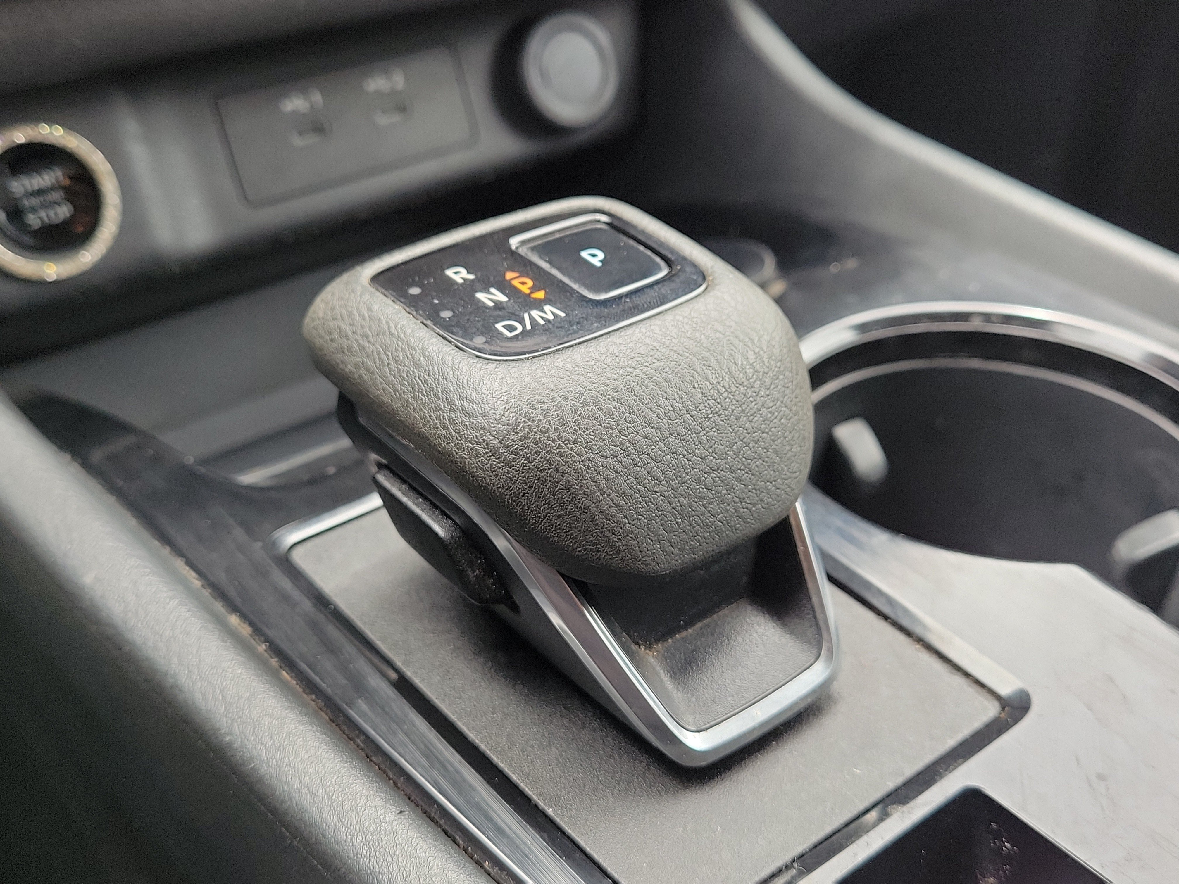 Certified 2025 Nissan Rogue SV AWD/4WD image 30