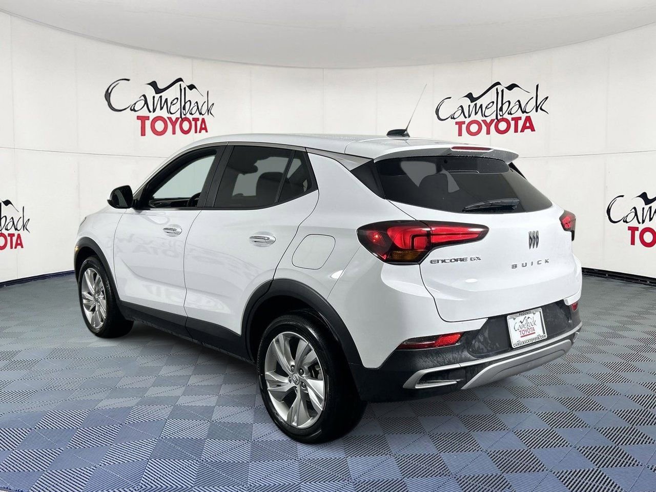 Used 2025 Buick Encore GX Preferred image 5