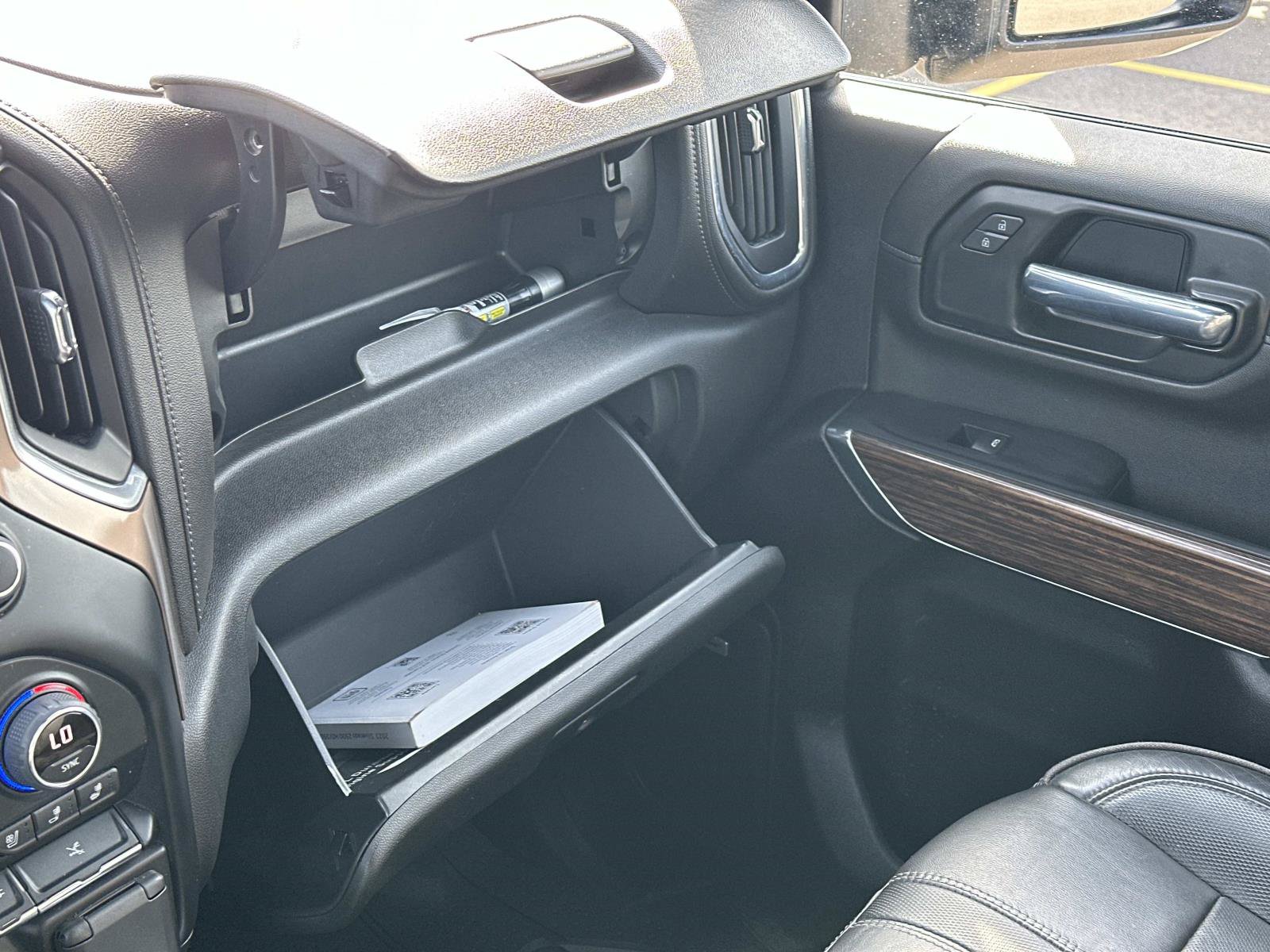 Used 2023 Chevrolet Silverado 3500 High Country AWD/4WD image 32
